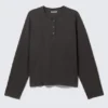 Boxy Long-Sleeved Henley T-Shirt – Dark Grey Boxy Long-Sleeved Henley T-Shirt – Dark Grey