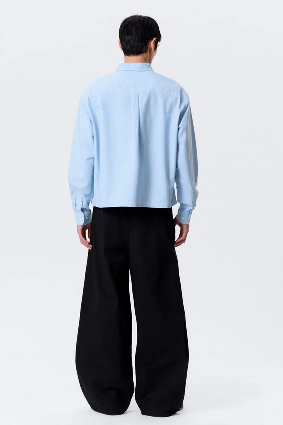 Boxy Long-Sleeved Oxford Shirt – Light Blue Boxy Long-Sleeved Oxford Shirt – Light Blue