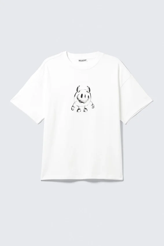 Boxy Printed Graphic T-Shirt – White – Smilish Boxy Printed Graphic T-Shirt – White – Smilish