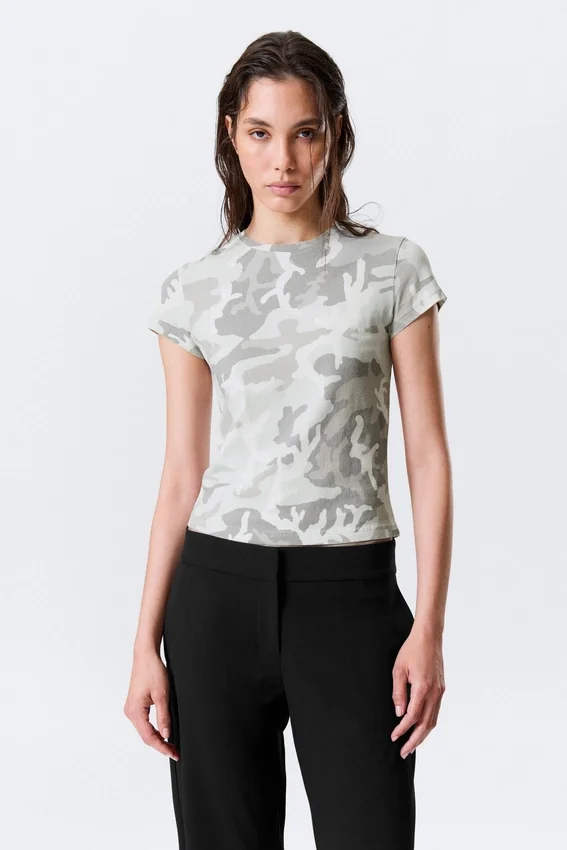 Boxy Printed Short-Sleeved T-Shirt – White – Camo Boxy Printed Short-Sleeved T-Shirt – White – Camo