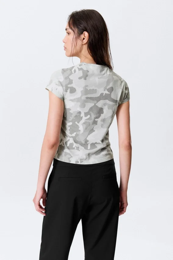 Boxy Printed Short-Sleeved T-Shirt – White – Camo Boxy Printed Short-Sleeved T-Shirt – White – Camo