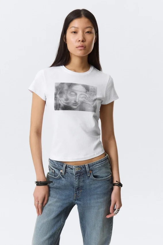 Boxy Printed Short-Sleeved T-Shirt – White – Misty Face Boxy Printed Short-Sleeved T-Shirt – White – Misty Face