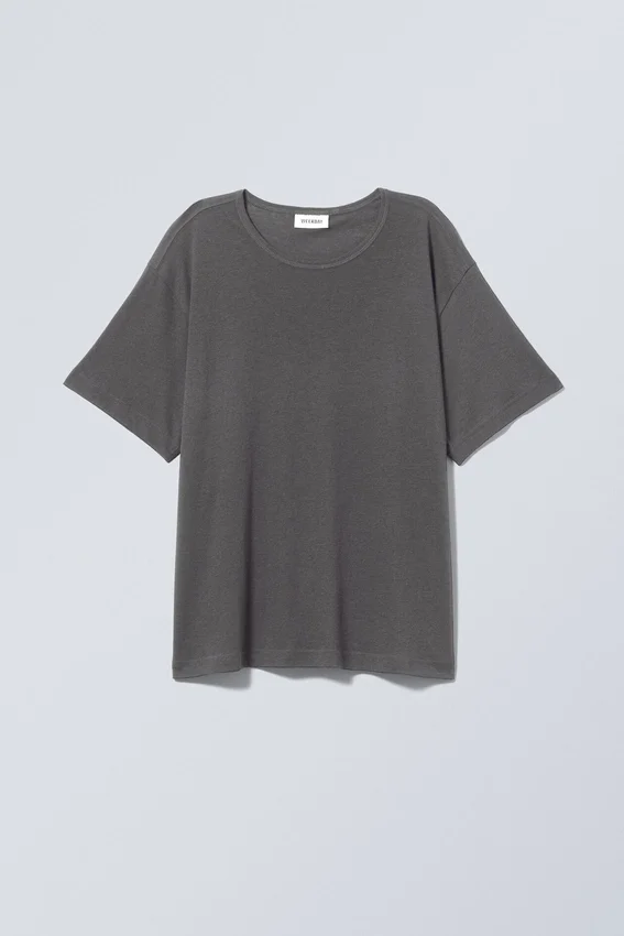 Boxy Relaxed T-Shirt – Dark Grey Boxy Relaxed T-Shirt – Dark Grey
