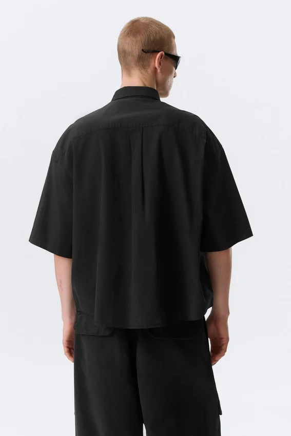 Boxy Short-Sleeved Cotton Shirt – Black Boxy Short-Sleeved Cotton Shirt – Black