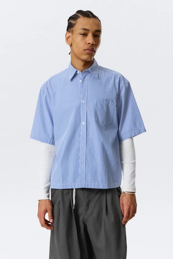Boxy Short-Sleeved Cotton Shirt – Blue & White Stripe Boxy Short-Sleeved Cotton Shirt – Blue & White Stripe