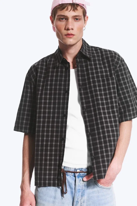 Boxy Short-Sleeved Cotton Shirt – Checked Black Boxy Short-Sleeved Cotton Shirt – Checked Black