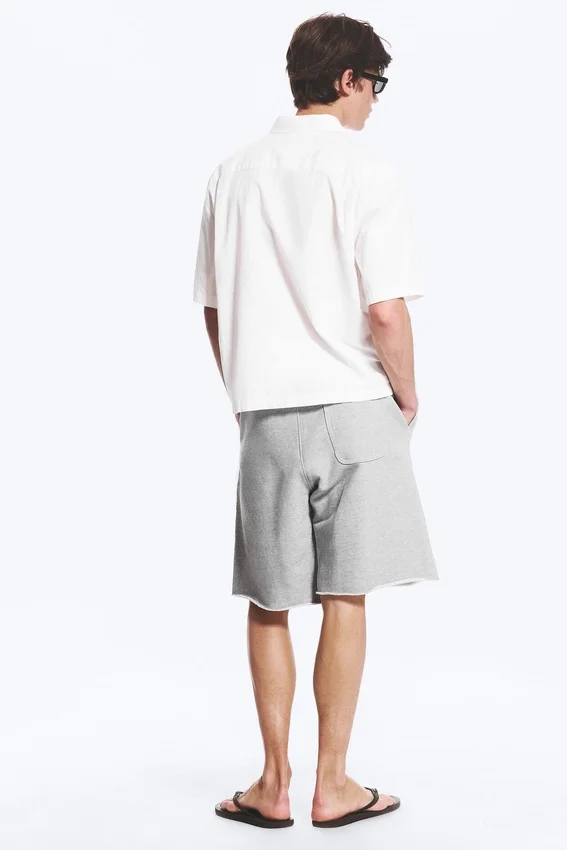 Boxy Short-Sleeved Cotton Shirt – White Boxy Short-Sleeved Cotton Shirt – White