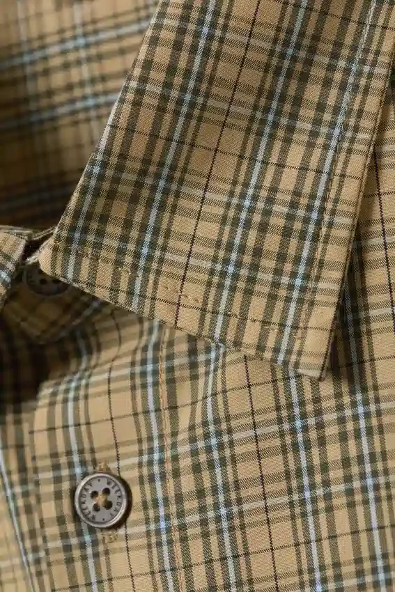 Boxy Short-Sleeved Shirt – Checked Beige Boxy Short-Sleeved Shirt – Checked Beige