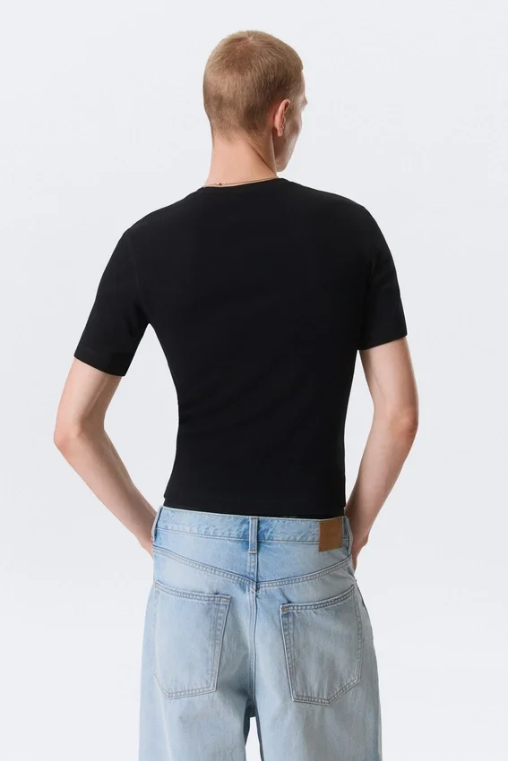 Boxy Slim Fit Ribbed T-Shirt – Black Boxy Slim Fit Ribbed T-Shirt – Black