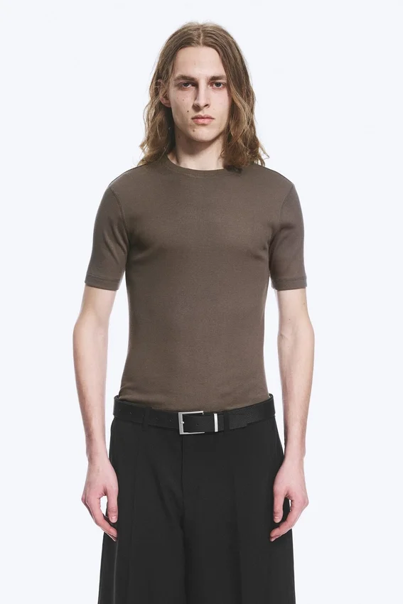Boxy Slim Fit Ribbed T-Shirt – Dark Mole Boxy Slim Fit Ribbed T-Shirt – Dark Mole