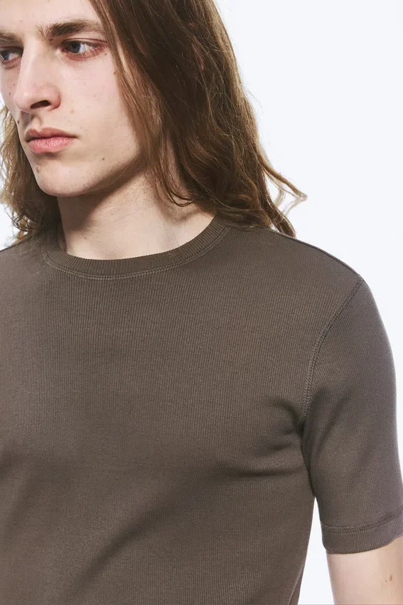 Boxy Slim Fit Ribbed T-Shirt – Dark Mole Boxy Slim Fit Ribbed T-Shirt – Dark Mole