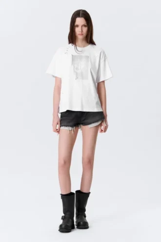 Boxy Studded Graphic T-Shirt – White – Gothic Face Print