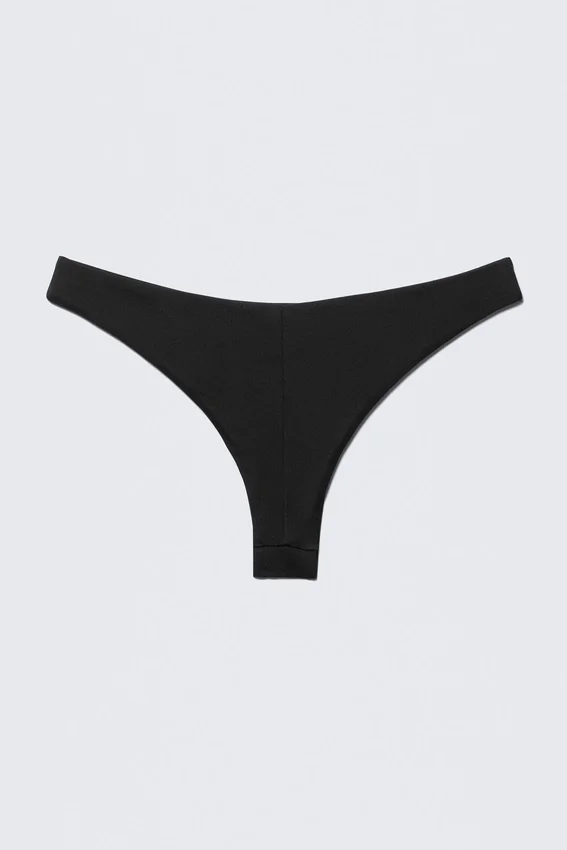 Brazilian Cut Bikini Bottoms – Black Brazilian Cut Bikini Bottoms – Black