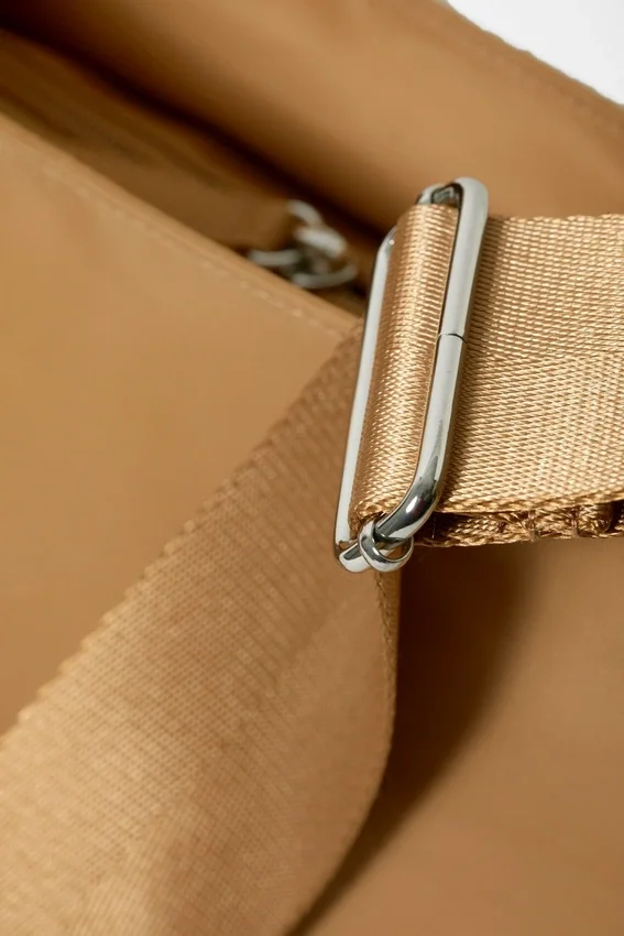 Carry Bag – Light Brown Carry Bag – Light Brown