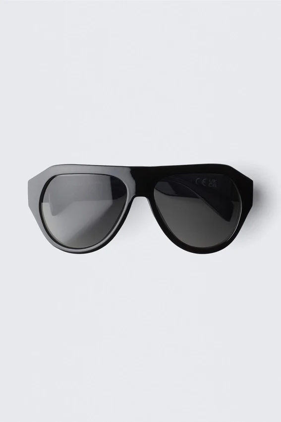 Chunky Aviator Unisex Sunglasses – Black – Black Lenses Chunky Aviator Unisex Sunglasses – Black – Black Lenses