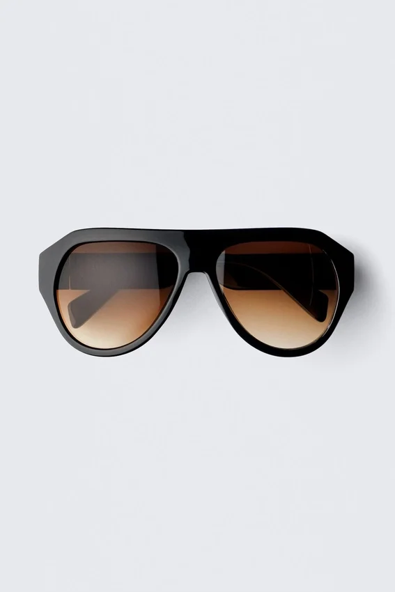 Chunky Aviator Unisex Sunglasses – Black – Brown Lenses Chunky Aviator Unisex Sunglasses – Black – Brown Lenses