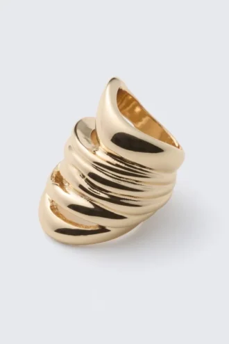 Chunky Organic Sculptural Ring – Golden