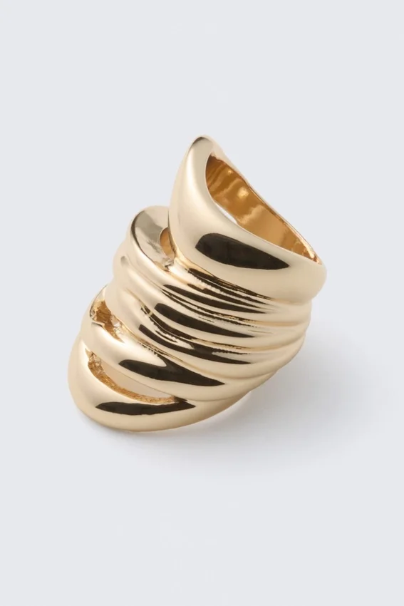 Chunky Organic Sculptural Ring – Golden Chunky Organic Sculptural Ring – Golden