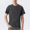 Classic Fit T-Shirt – Dark Grey Classic Fit T-Shirt – Dark Grey