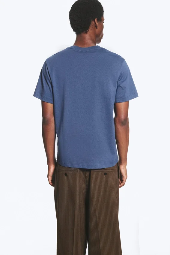 Classic Fit T-Shirt – Dusty Blue Classic Fit T-Shirt – Dusty Blue