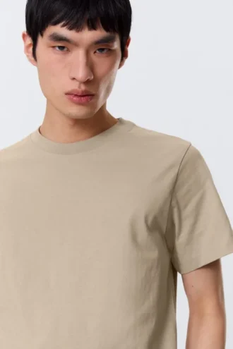 Classic Fit T-Shirt – Light Beige