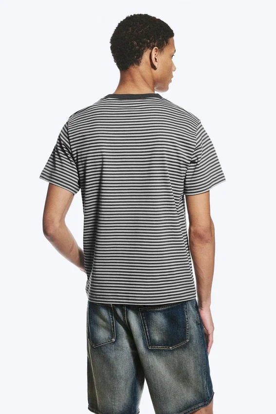 Classic Fit T-Shirt – Striped Grey Classic Fit T-Shirt – Striped Grey