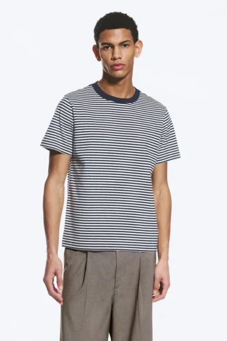 Classic Fit T-Shirt – White – Striped Navy