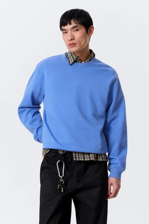 Classic Sweatshirt – Blue Classic Sweatshirt – Blue