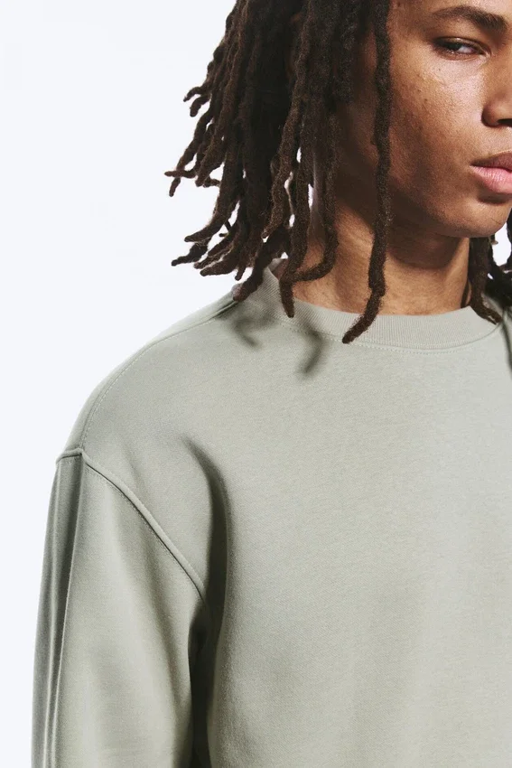 Classic Sweatshirt – Light Dusty Khaki Green Classic Sweatshirt – Light Dusty Khaki Green