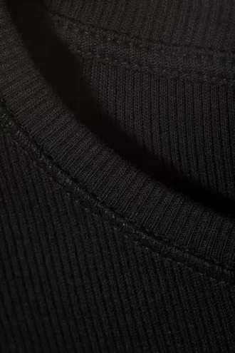 Close Fitted Rib T-Shirt – Black