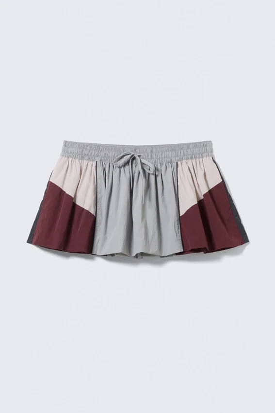 Colourblock A-Line Nylon Mini Skirt – Grey/Pink/Red Colourblock A-Line Nylon Mini Skirt – Grey/Pink/Red
