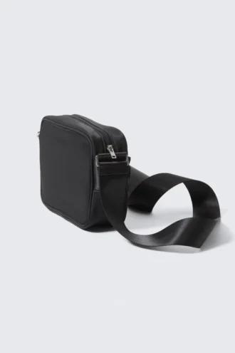 Compact Unisex Crossbody Bag – Black