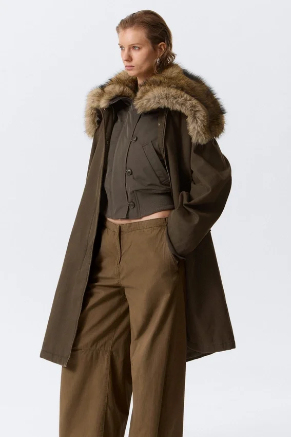 Convertible Hood Bomber Vest – Dark Grey Convertible Hood Bomber Vest – Dark Grey