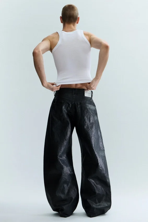 Cracked Loose Fit Barrel Leg Jeans – Black Cracked Loose Fit Barrel Leg Jeans – Black