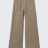 Crinkle Low Waist Loose Fit Trousers – Beige