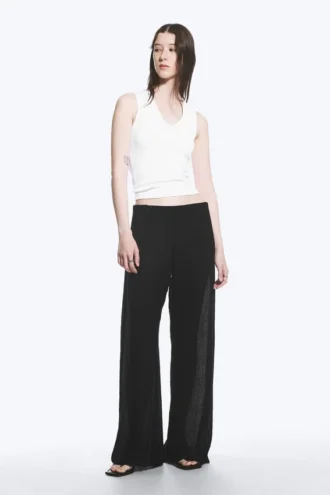 Crinkled Low-Rise Wide-Leg Trousers – Black