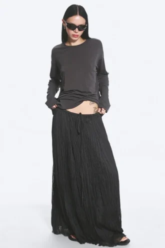 Crinkled Maxi Skirt – Dark Grey