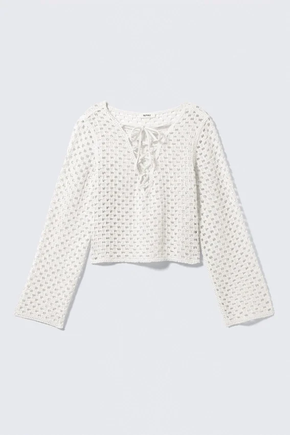 Crochet Knit Long-Sleeved Top – White Crochet Knit Long-Sleeved Top – White