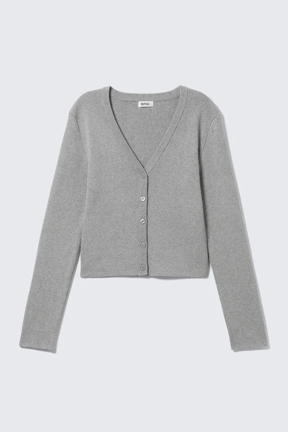 Cropped Knitted V-Neck Cardigan – Grey Melange Cropped Knitted V-Neck Cardigan – Grey Melange