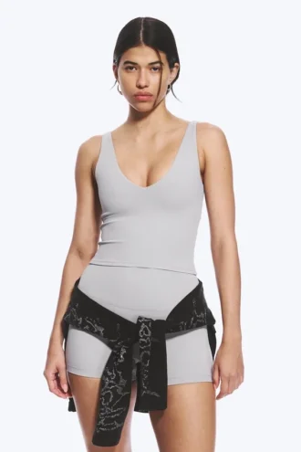 Cropped Plunge Sports Top – Grey Cropped Plunge Sports Top – Grey