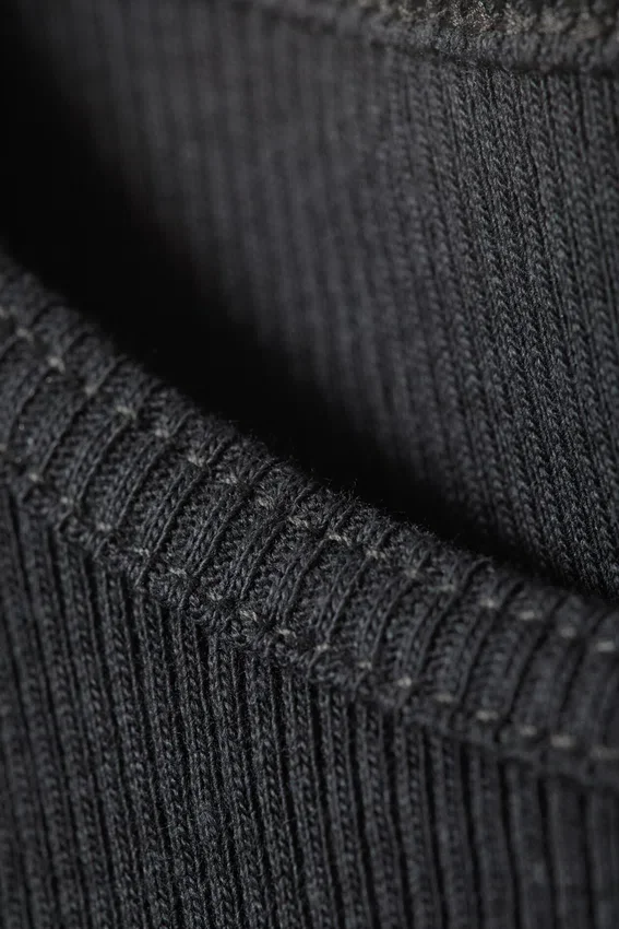 Cropped Ribbed Cotton Tank – Dark Grey Cropped Ribbed Cotton Tank – Dark Grey