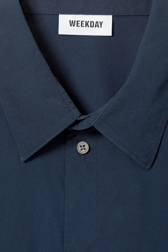 Cropped Short Sleeve Shirt – Dark Blue Cropped Short Sleeve Shirt – Dark Blue