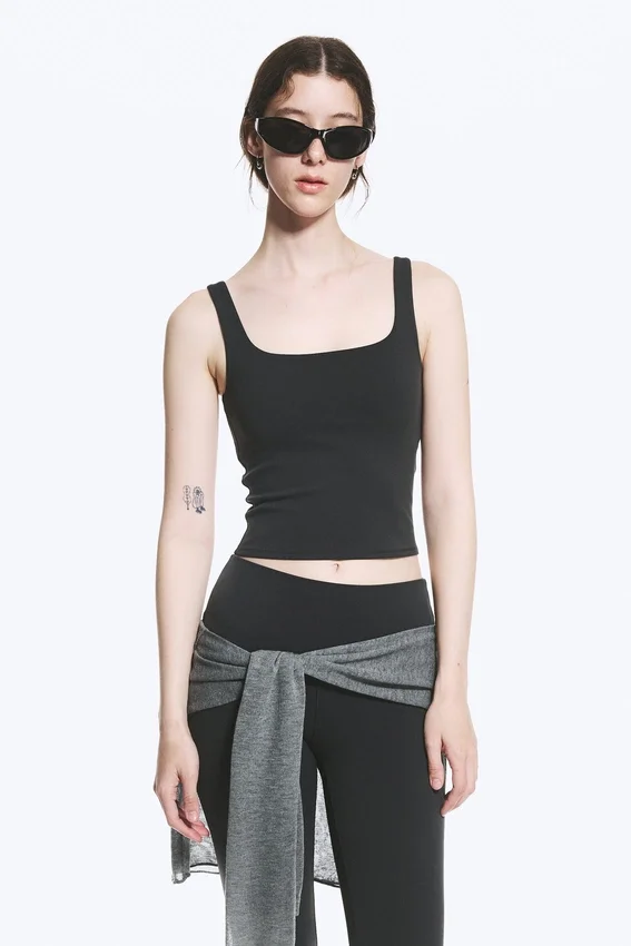 Cropped Sports Top – Dark Grey Cropped Sports Top – Dark Grey