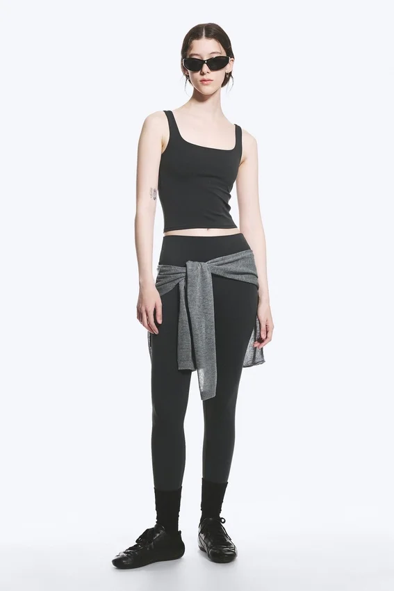 Cropped Sports Top – Dark Grey Cropped Sports Top – Dark Grey