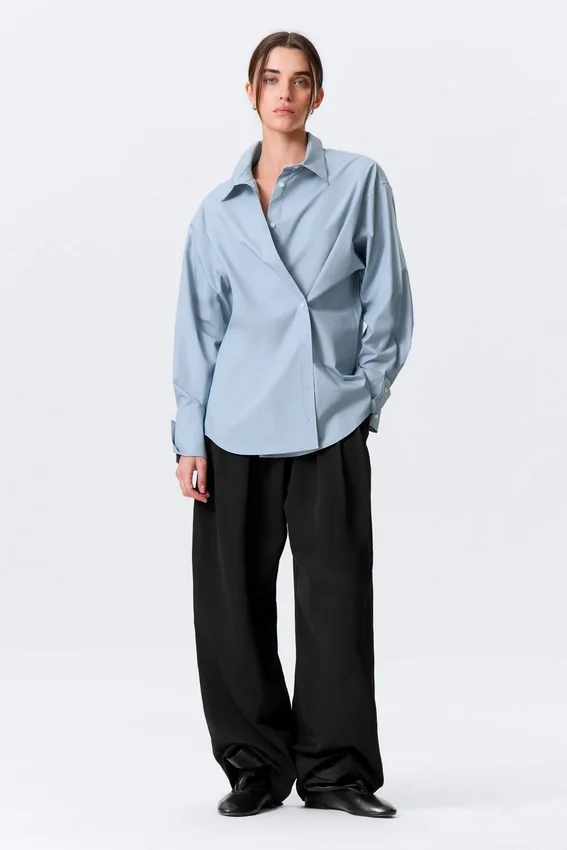 Cross-Buttoned Long-Sleeved Cotton Shirt – Light Blue Cross-Buttoned Long-Sleeved Cotton Shirt – Light Blue