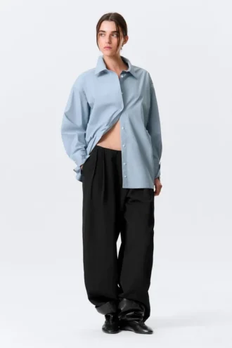 Cross-Buttoned Long-Sleeved Cotton Shirt – Light Blue