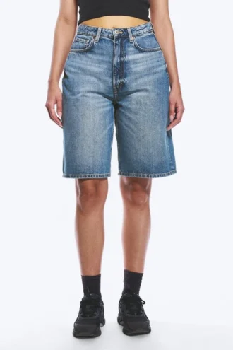 Curve High Waisted Wide Leg Denim Shorts – Blue Horses – Medium Blue Curve High Waisted Wide Leg Denim Shorts – Blue Horses – Medium Blue