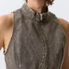 Curved Zip Sleeveless Top – Dark Grey