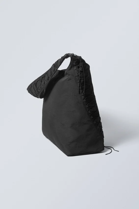 Dawa Drawstring Shoulder Bag – Black Dawa Drawstring Shoulder Bag – Black