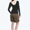 Deep Back Long-Sleeved Top – Black Deep Back Long-Sleeved Top – Black